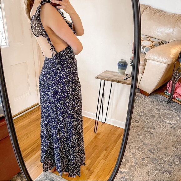 Reformation Trista Open Back Maxi Dress in Blue Floral - Picture 5 of 10